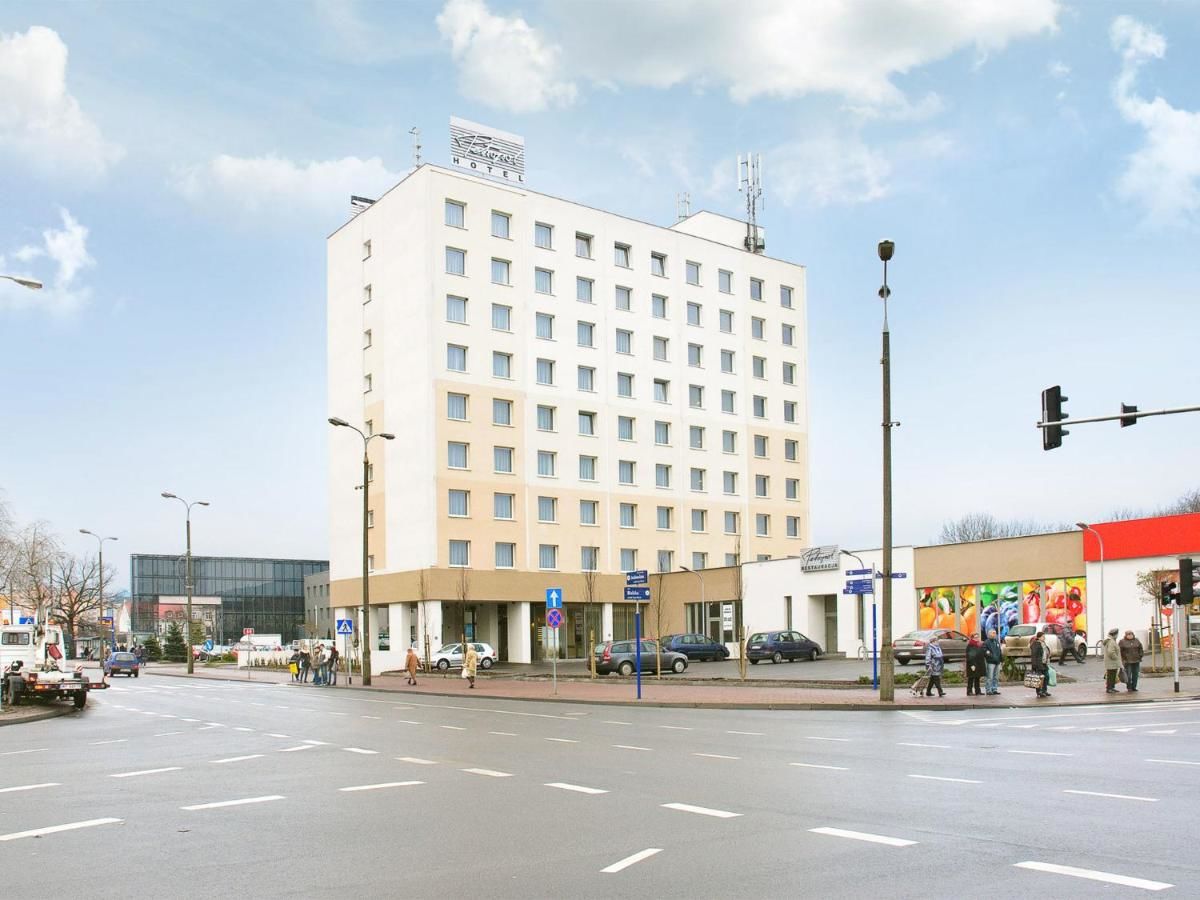 Отель Hotel Petropol Плоцк-9